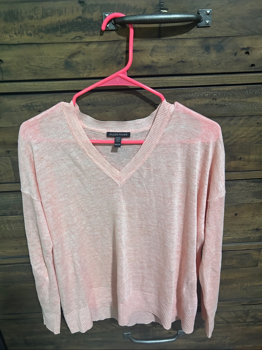 Eileen Fisher 100%Organic Linen Light Pink V-Neck Sweater. Fisherman. Coastal